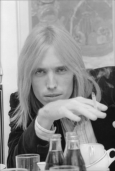 tom petty. Uses the word quot;reportquot; instead