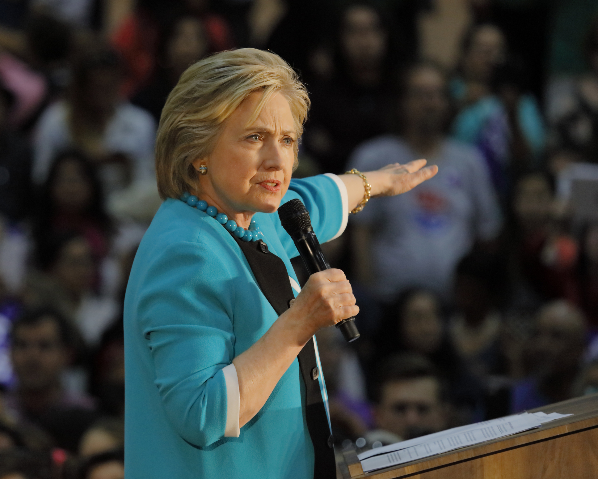 Hillary skates again