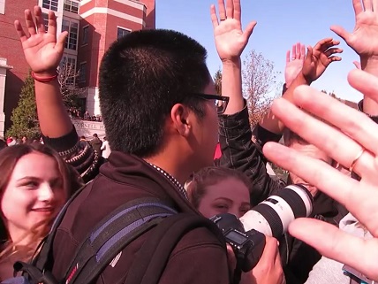 Large image on homepages