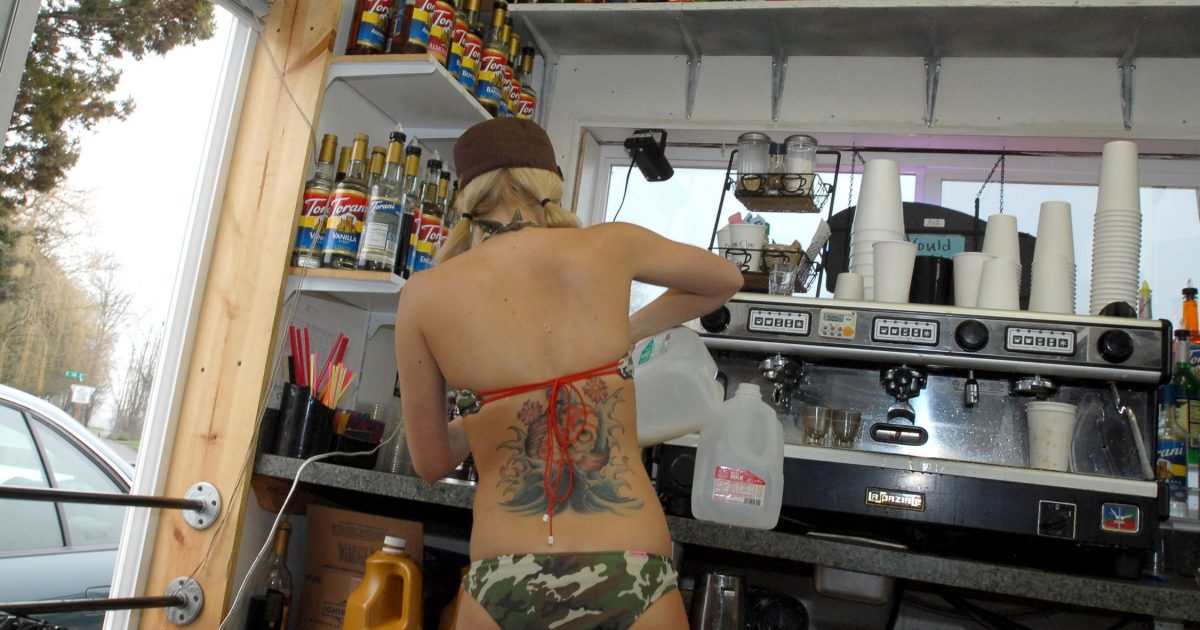 Nude Beach Girls Ass - City of Everett Can Force Bikini Baristas To Cover Their Butts, 9th Circuit  Rules â€“ Reason.com