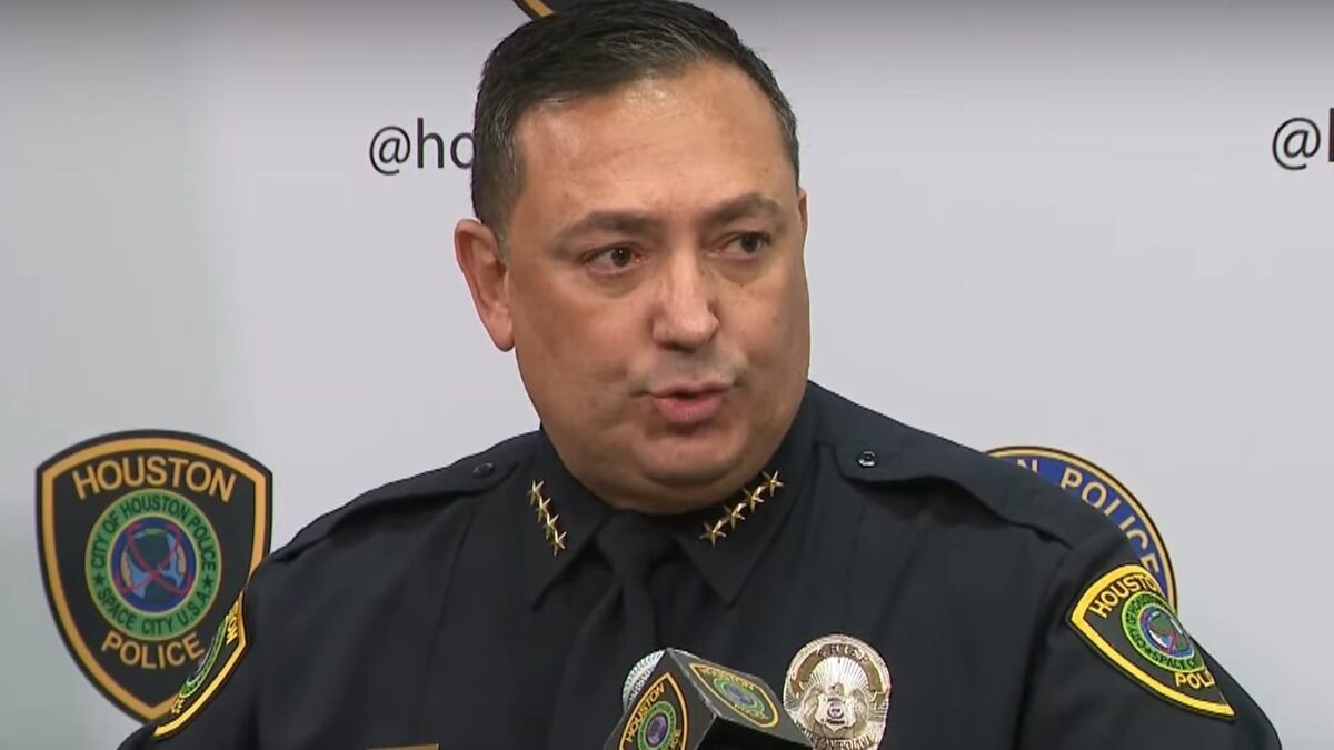 Former Houston Police Chief Might See Accountability 5 Years After Deadly  Drug Raid