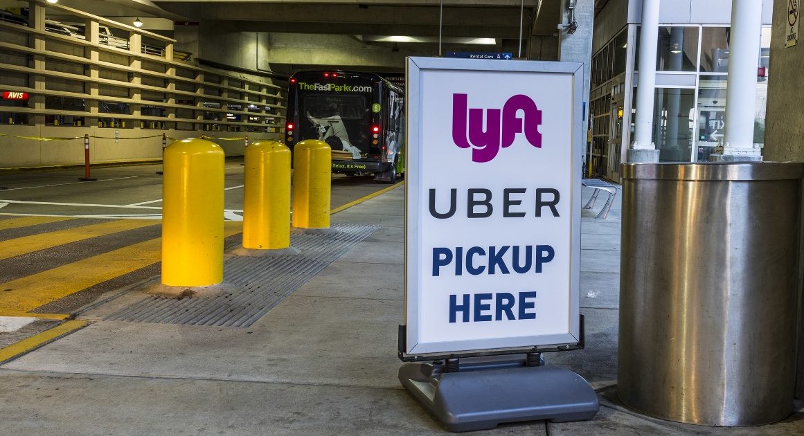 Lyft Uber Get Last Minute Reprieve Before They Would Have Canceled Services In California