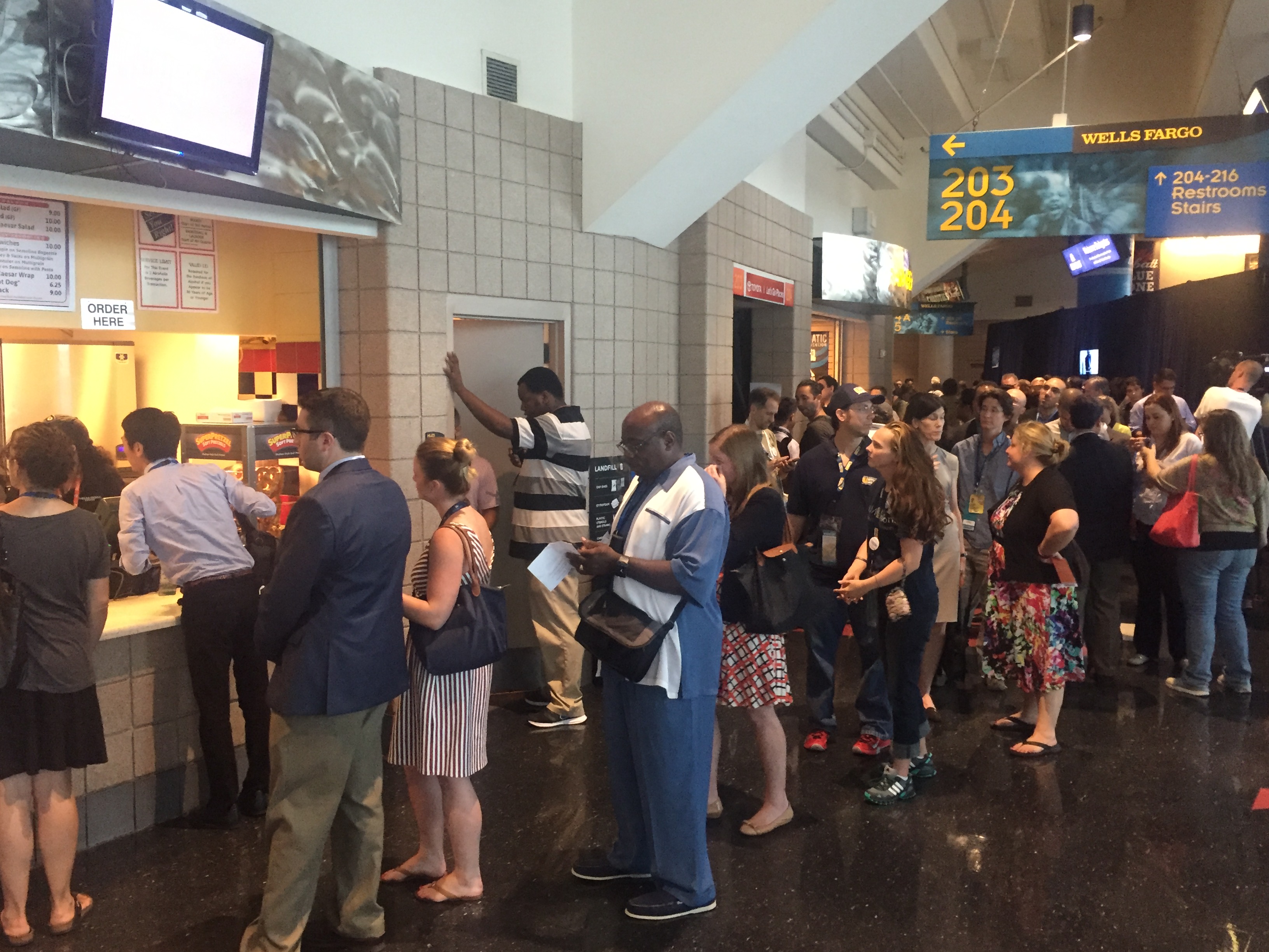 Centrally planned food desert at the DNC!