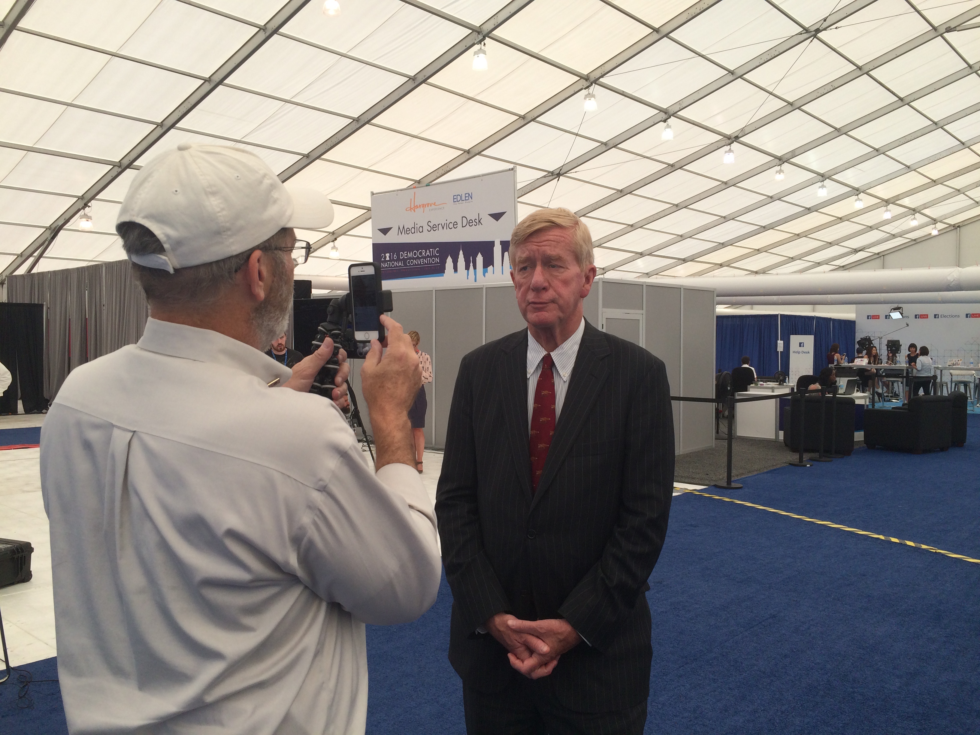 Bill Weld at the Democratic National Convention. ||| Matt Welch